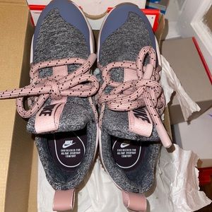 Nike City Loop - worn once